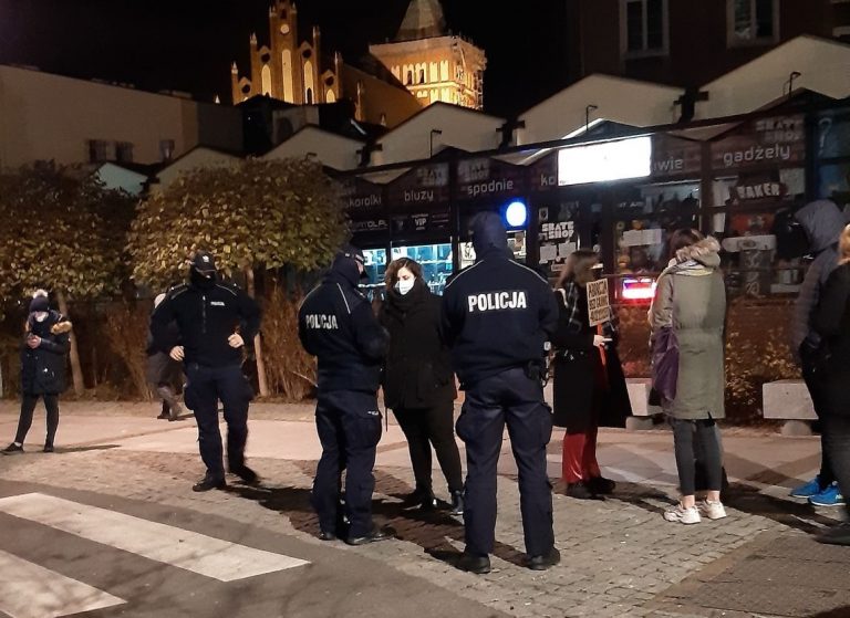 Olsztyn: interwencja w&nbsp;sprawie działań policji