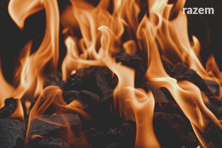 Samozapłony na&nbsp;składzie węgla przy ul.&nbsp;Metalowej w&nbsp;Kutnie