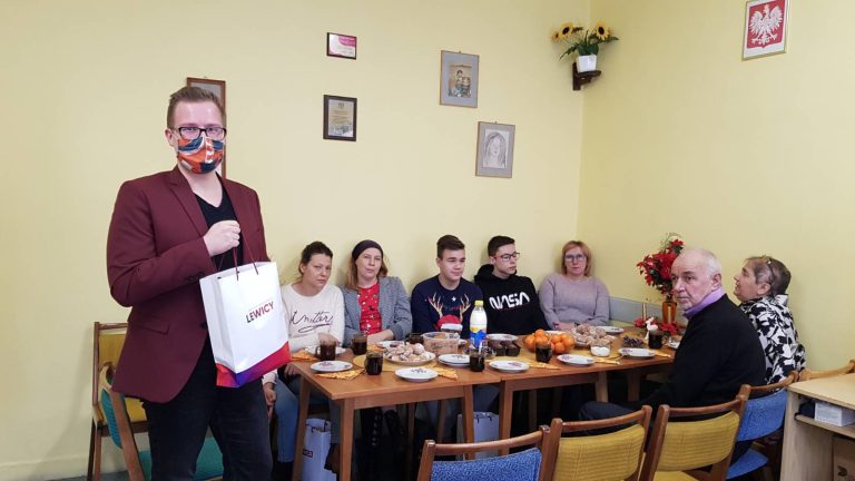 Świąteczne spotkanie z&nbsp;młodzieżą z&nbsp;Polskiego Związku Niewidomych w&nbsp;Kutnie