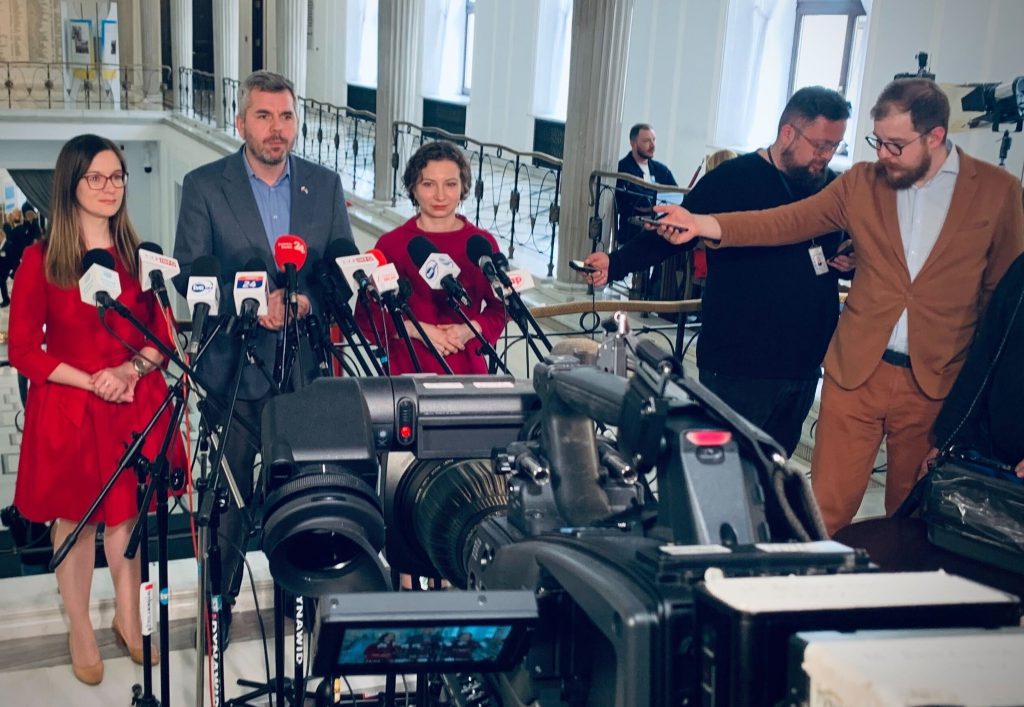 Posłanka Matysiak: Skończmy z&nbsp;gazem z&nbsp;Rosji, pora na&nbsp;atom i&nbsp;OZE