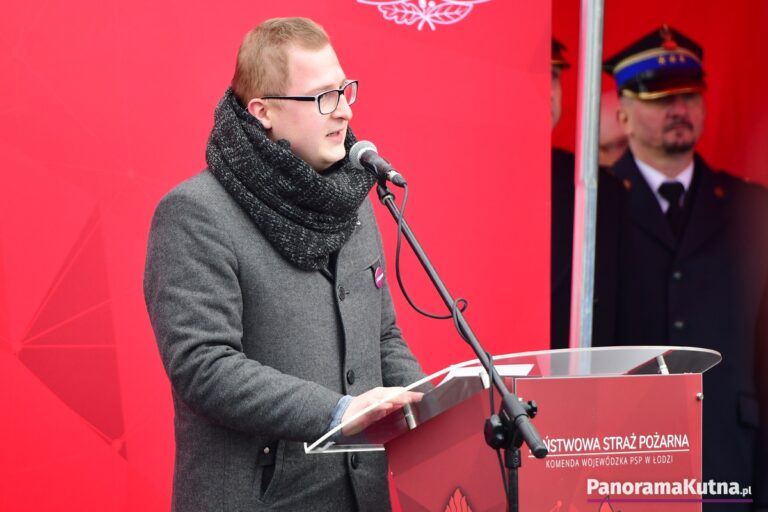 Uroczystość przekazania wozów strażackich w&nbsp;Kutnie