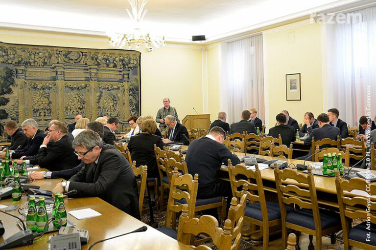 Podstawy prawa —&nbsp;co&nbsp;trzeba wiedzieć. Komisje sejmowe