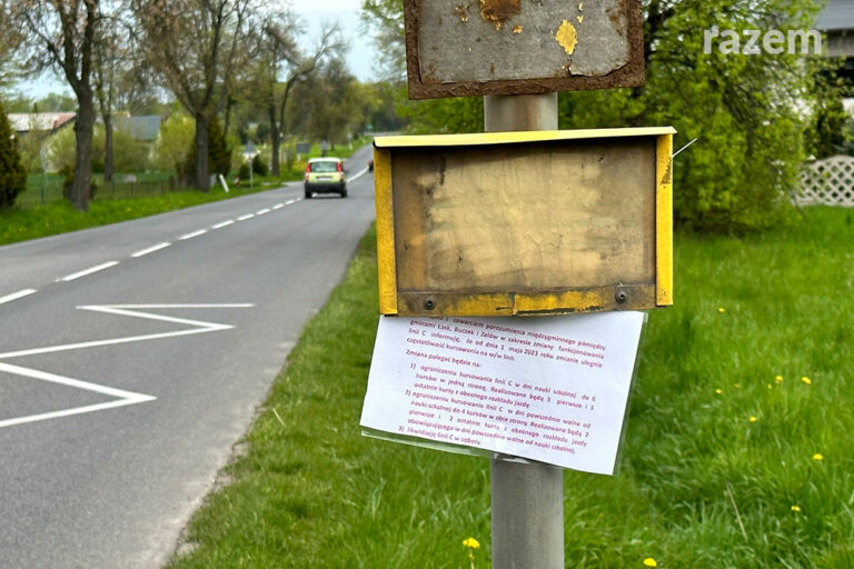 Drastyczne cięcia kursów na&nbsp;linii autobusowej C: mieszkańcy Łasku, Buczka i&nbsp;Zelowa zostawieni sami sobie [PODPISZ PETYCJĘ]