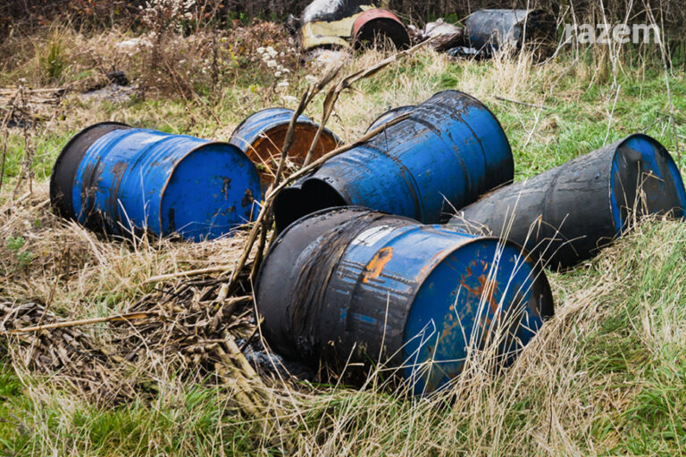 „Tykająca bomba ekologiczna” w&nbsp;Łaniętach. Interweniuje posłanka Matysiak