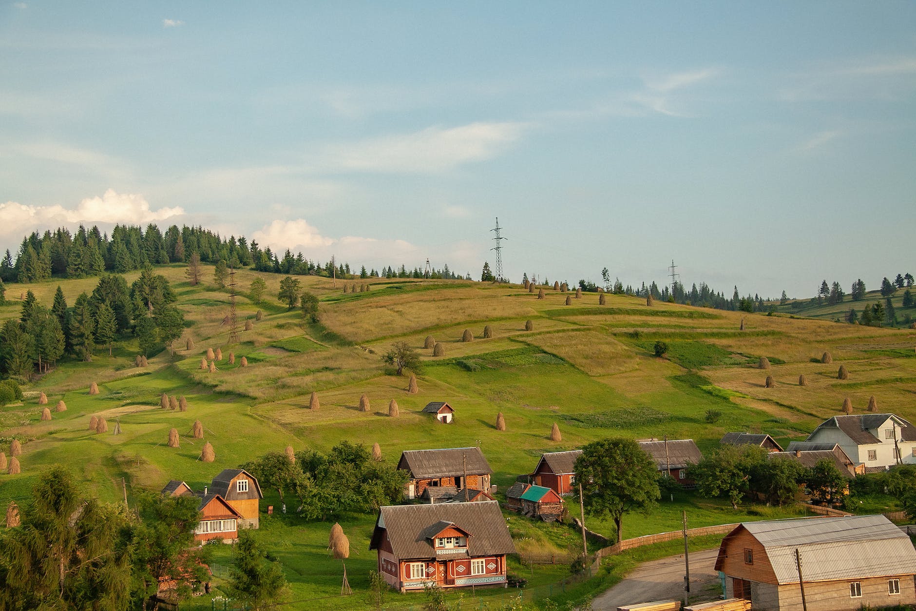 view of village at feet of hills