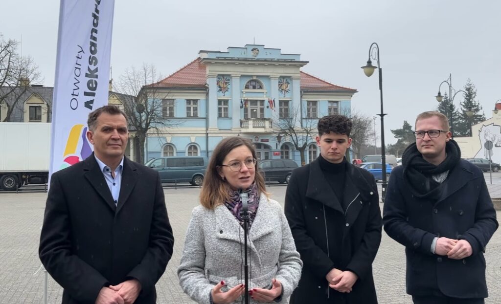Kandydaci na&nbsp;burmistrza i&nbsp;radnych obiecują poprawę transportu publicznego w&nbsp;Aleksandrowie Łódzkim