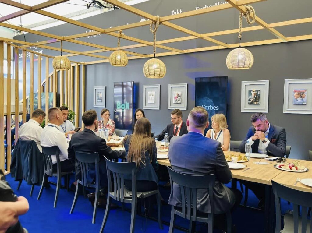 458501697 920776799874605 8656136984661706795 n 1