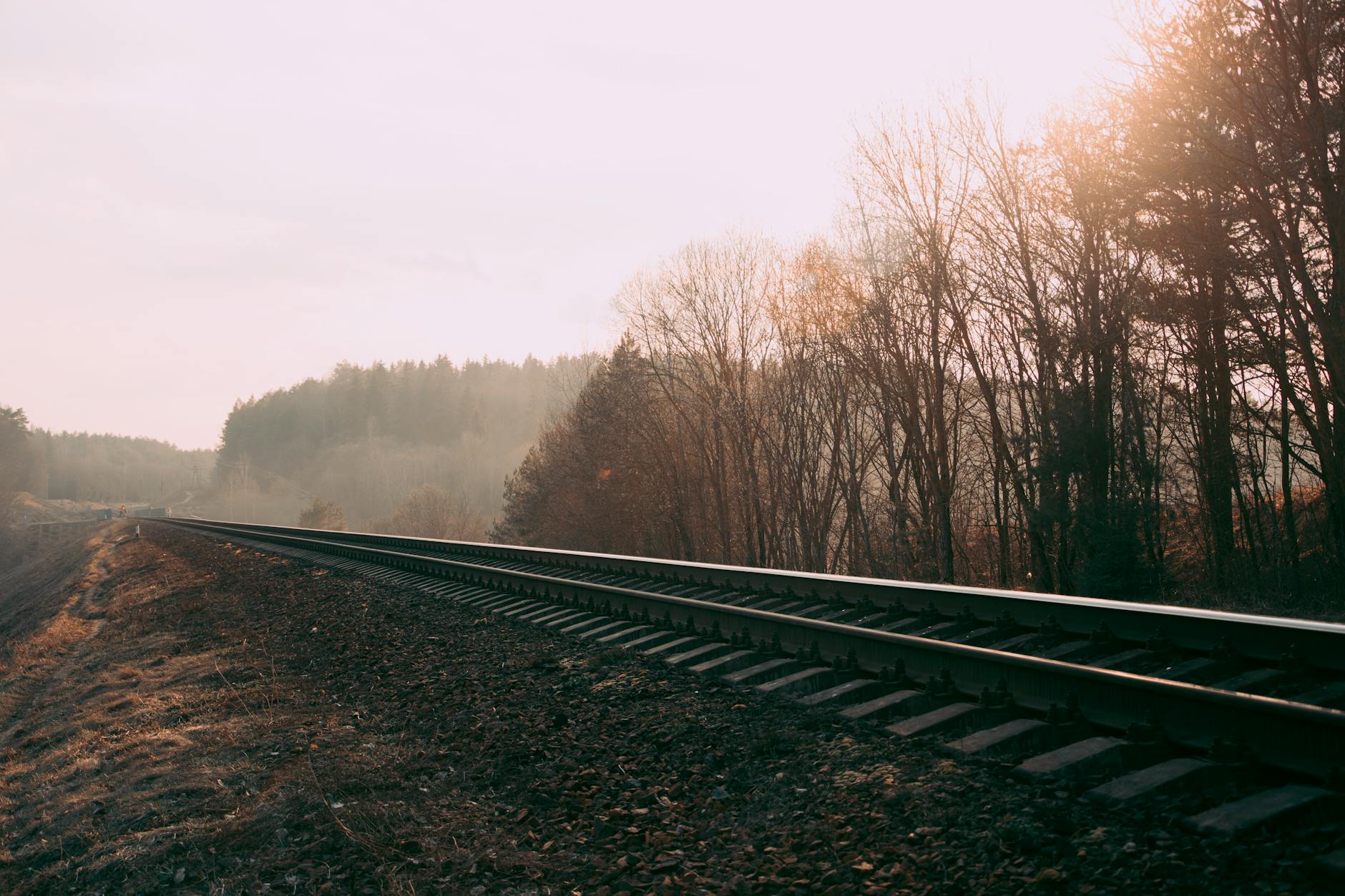 train rails photography