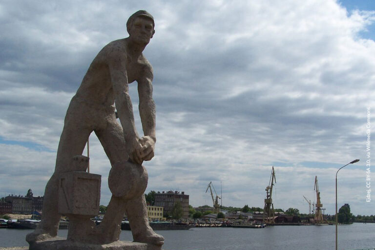 Pomnik Kolejarza w Szczecinie