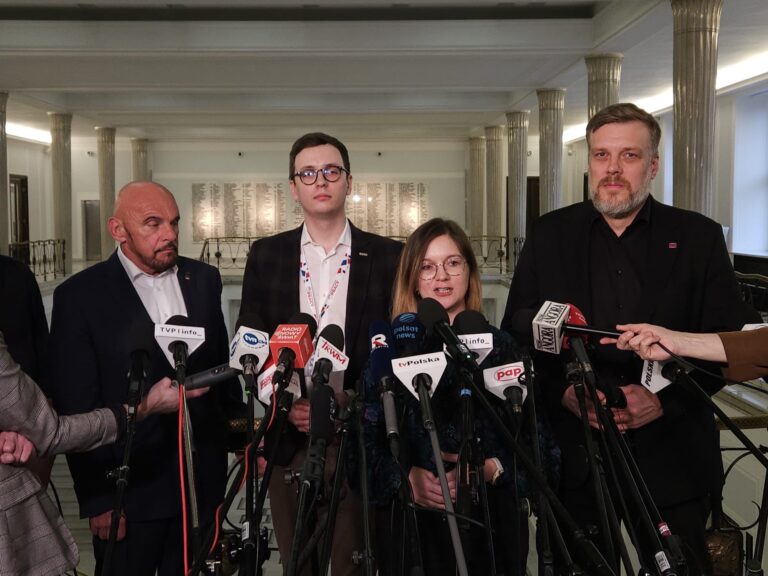 Koło sejmowe Razem wraz ze&nbsp;związkowcami w&nbsp;obronie wolnej Wigilii