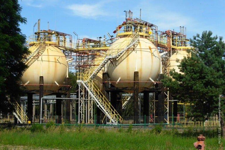 Posłanka Matysiak domaga się kontroli NIK w sprawie remediacji terenów po Zachemie