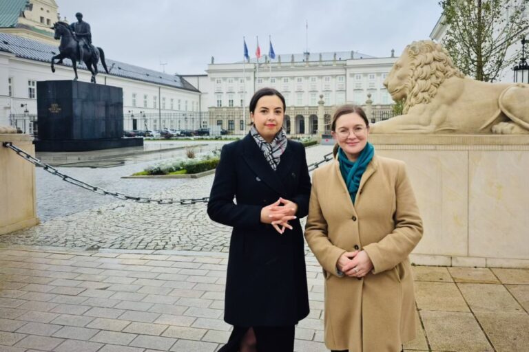 Posłanka Matysiak apeluje do&nbsp;prezydenta: „Nie niszczmy transportu publicznego”