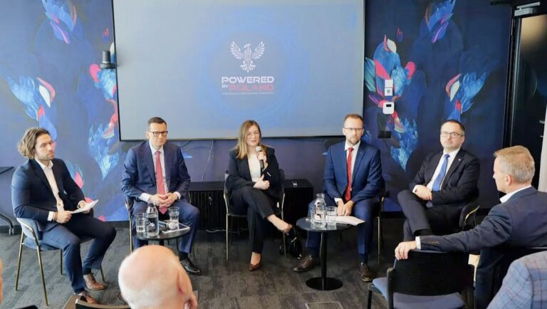 Paulina Matysiak w debacie o strategii „Powered by Poland”. „Bez prawdziwego dialogu społecznego żadna zmiana się nie wydarzy”