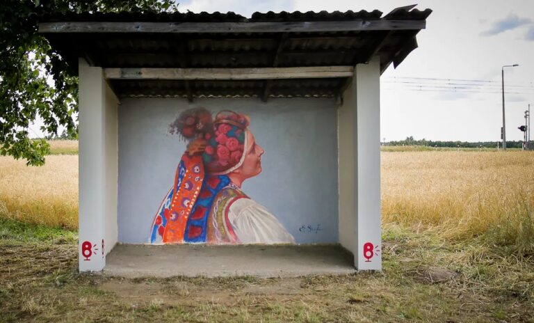 Folkowy Przystanek zburzony w&nbsp;kilka godzin. Posłanka pyta burmistrza o&nbsp;szczegóły