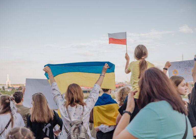 Najpierw pomagali uchodźcom, dziś muszą tłumaczyć się z&nbsp;VAT