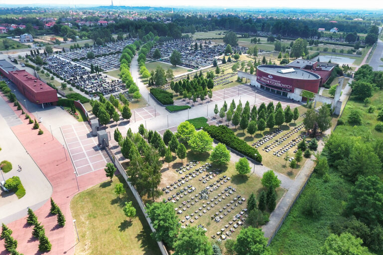 Osoba samotna powinna mieć pewność, gdzie zostanie pochowana